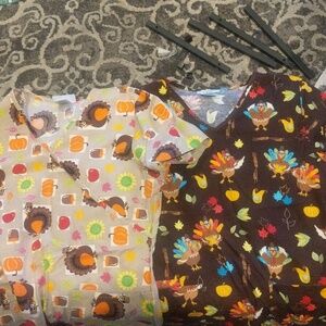 Lot of 2 SB Scrubs scrub tops size xs.